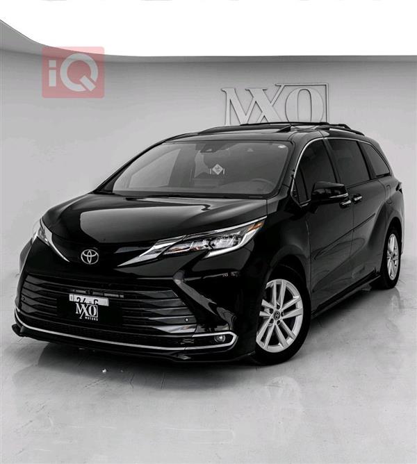 Toyota Sienna 2023 for sale in Iraq - Duhok